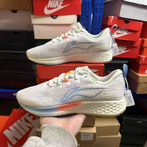 李宁 赤兔4 Pro 䨻 减震回弹男子竞速专业运动跑步鞋 ARMR003-7