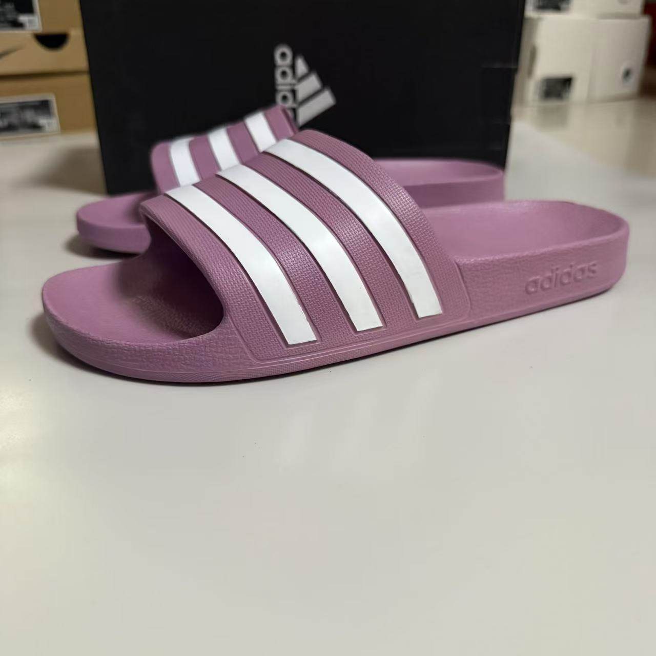 adidas Adilette Aqua简约休闲 防滑耐磨 三条纹运动拖鞋 FY8107
