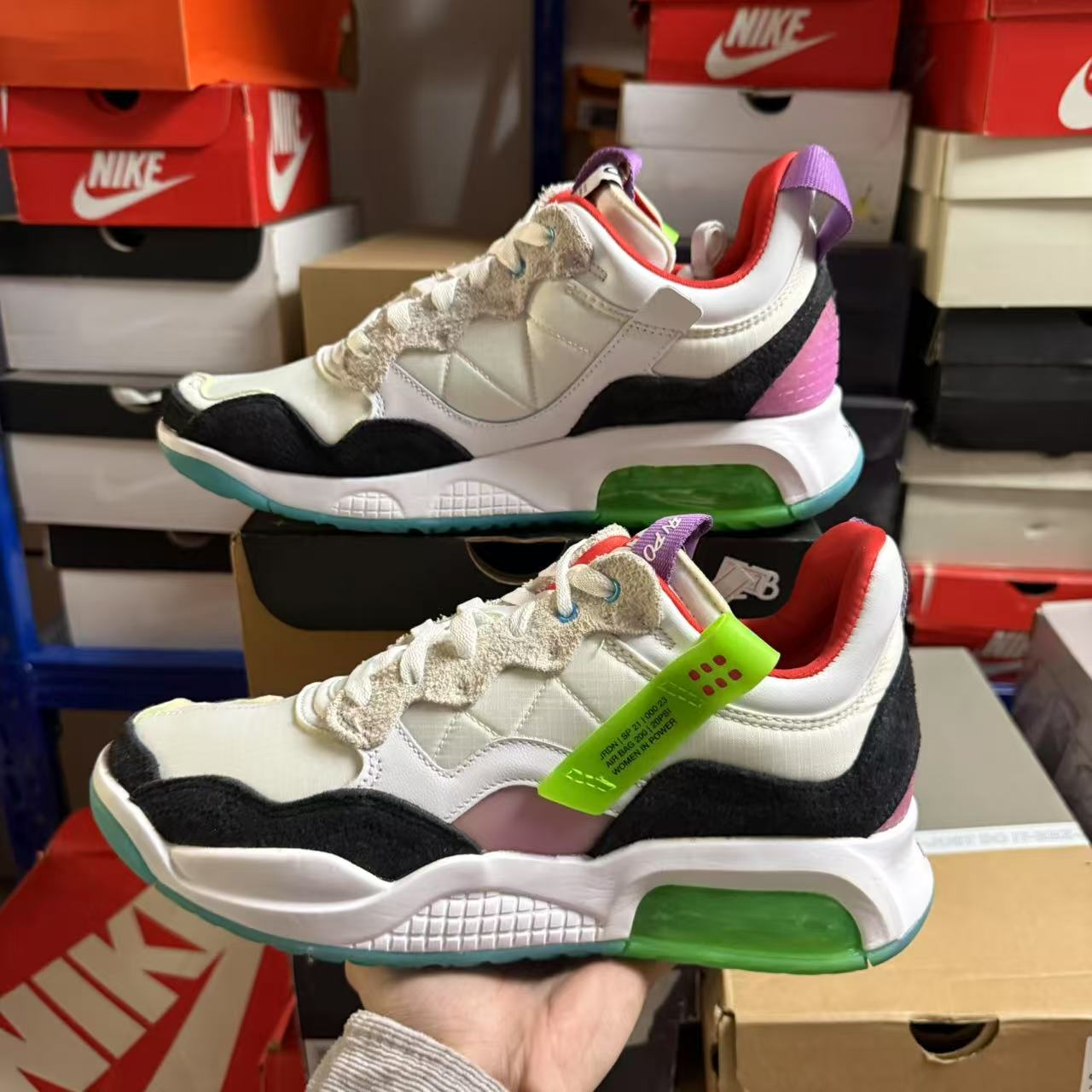 Nike/耐克 AIR JORDAN MA2 男女缓震篮球运动鞋CV8122-100