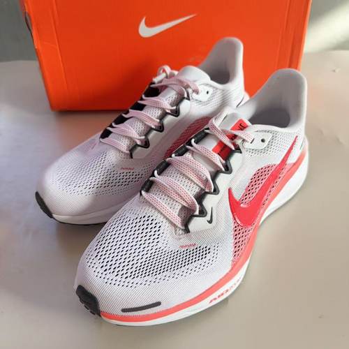 Nike Pegasus41 PRM女款白红色防滑耐磨透气低帮跑步鞋FD2723-109