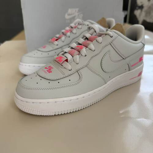 Nike Air Force 1 空军一号(GS)灰粉串标空军一号板鞋 CJ4092-002