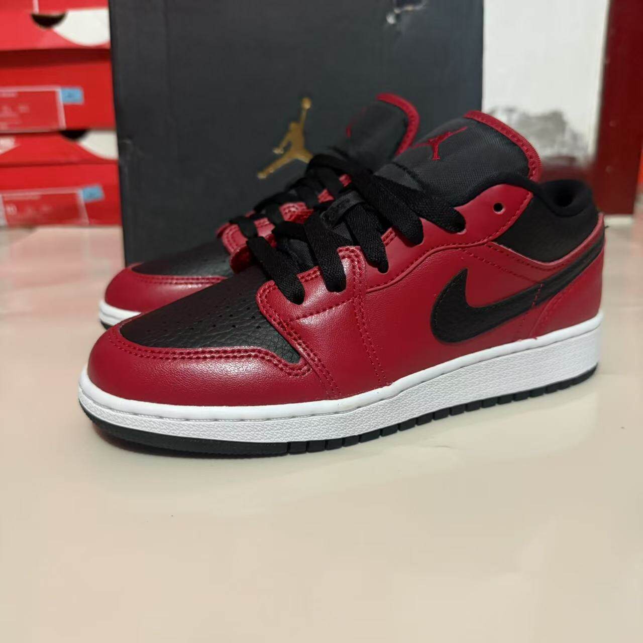 Air Jordan 1 Low AJ1 男女情侣黑绿低帮复古篮球鞋 553560-065