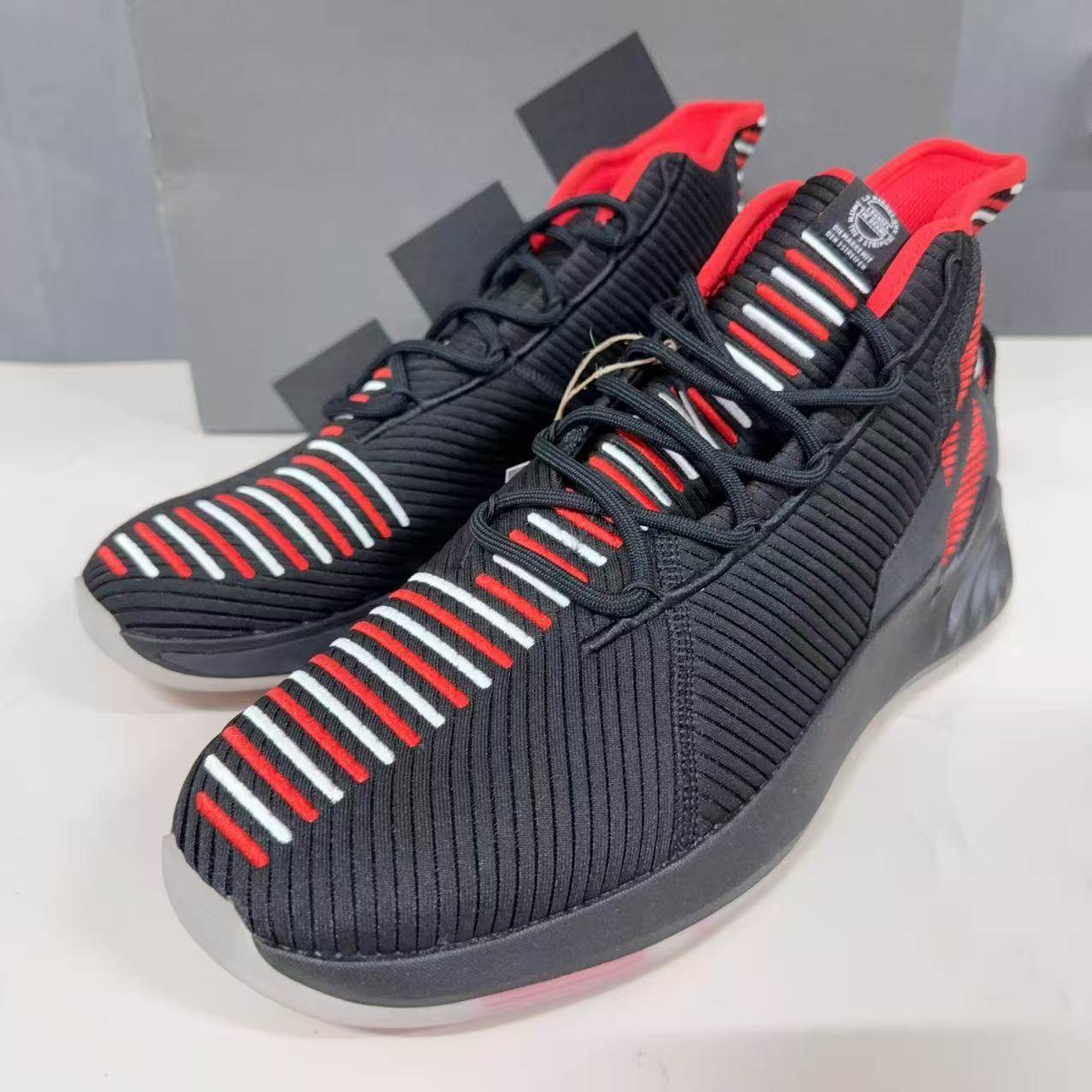 Adidas阿迪达斯D Rose罗斯9代高帮减震耐磨男子实战篮球鞋EE6846