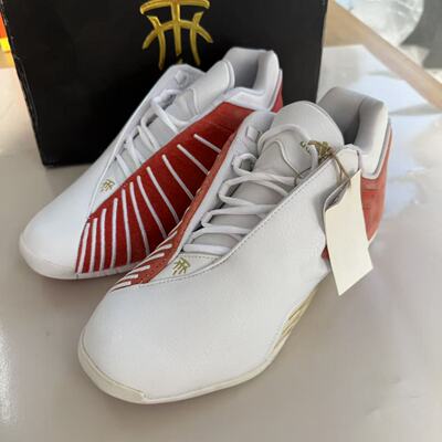 Adidas/阿迪达斯Tmac 3 Restomod男子透气实战篮球鞋 GY4902