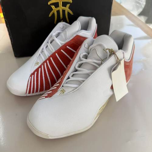 Adidas/阿迪达斯Tmac 3 Restomod男子透气实战篮球鞋 GY4902