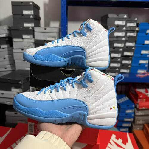 JordanAirJordan12女篮球鞋