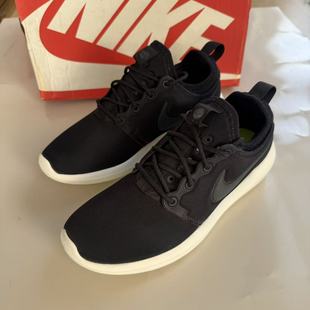 耐克 844931 Roshe 潮流低帮透气运动鞋 100 Two休闲女子时尚 Nike