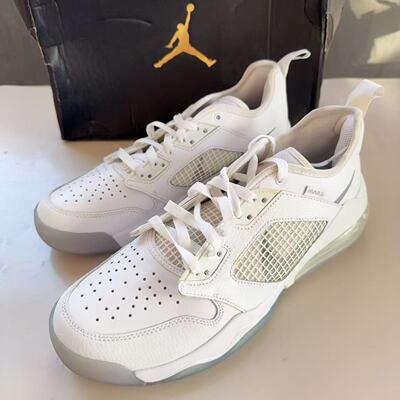 JORDAN MARS 270 LOW 时尚防滑耐磨运动缓震篮球鞋 CK1196-100