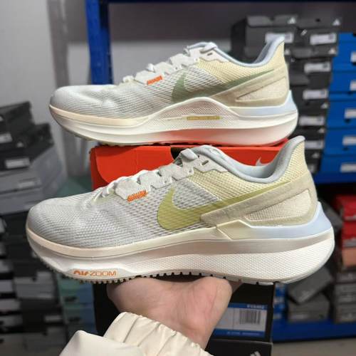 Nike耐克女子跑步鞋2024新款Zoom Structure 25运动鞋FV3635-171