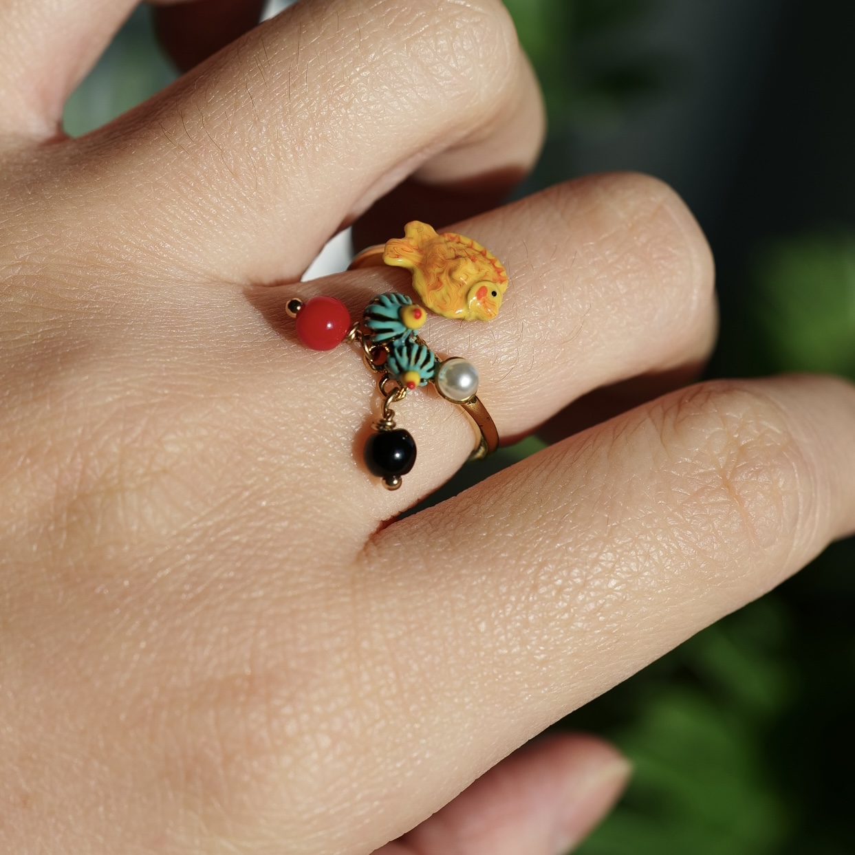 童话风热带鱼造型戒指手绘珐琅