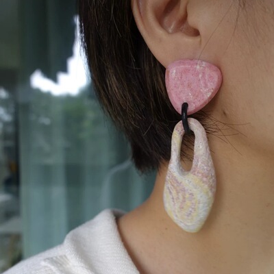 【清仓特价】清新粉黄蓝不规则合成石融化感吊坠耳钉夸张艺术小众