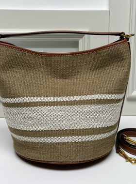 新款时尚百搭单肩包女包手提真皮条纹水桶包leather bag women