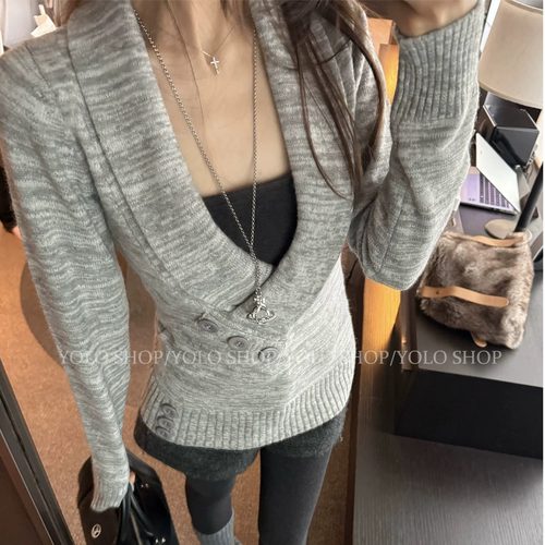 YOLO SHOP 时光交叠 灰色设计感小众修身V领毛衣女冬季气质上衣潮