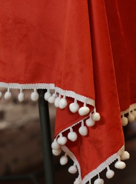 Retro美式手工天鹅绒橘红色小白球圣诞桌布蕾丝桌旗圆桌方桌盖巾