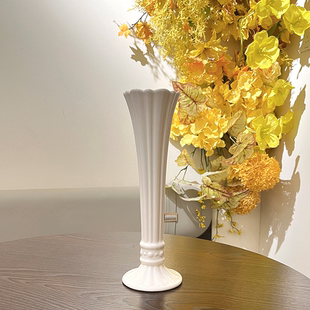 圣杯 水培鲜花欧月铁线莲花瓶松虫草 奶油色陶瓷花瓶细长花器欧式