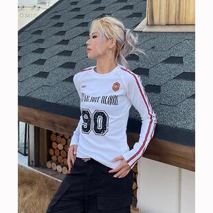 YAMMYUKI美式辣妹三条杠球衣风字母修身显瘦正肩撞色长袖T恤