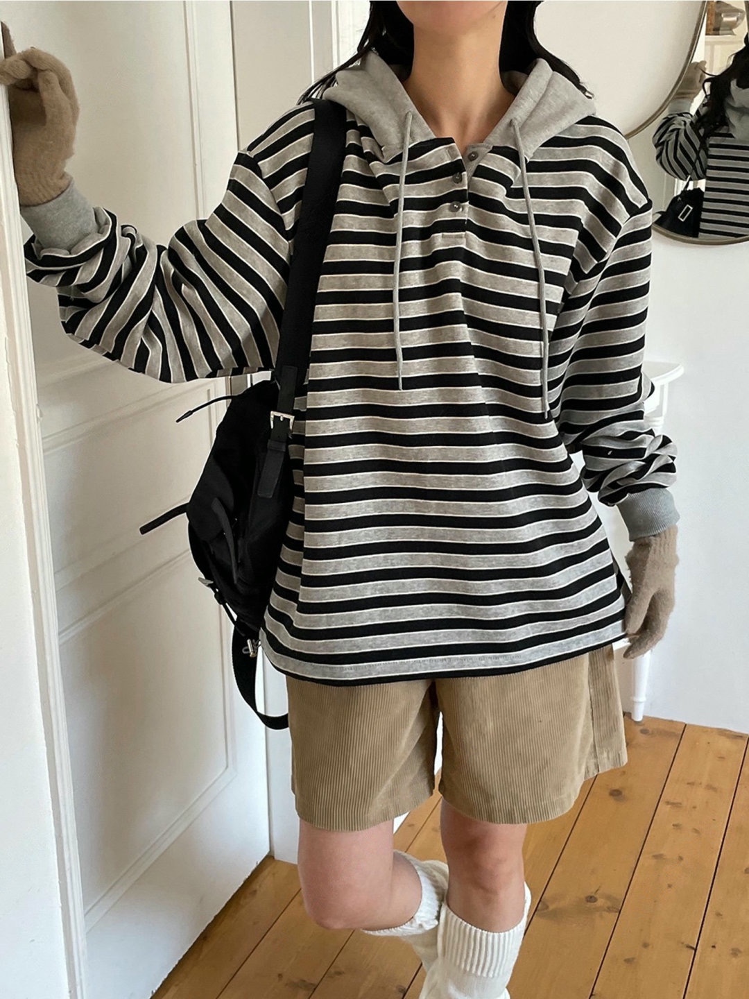 直邮 东大门代购 mercy 系扣连帽条纹加绒宽松卫衣女秋冬新款