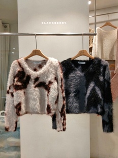 直邮 首尔印象韩代 26SS blackberry混色软呼毛绒绒V领套头毛衣女