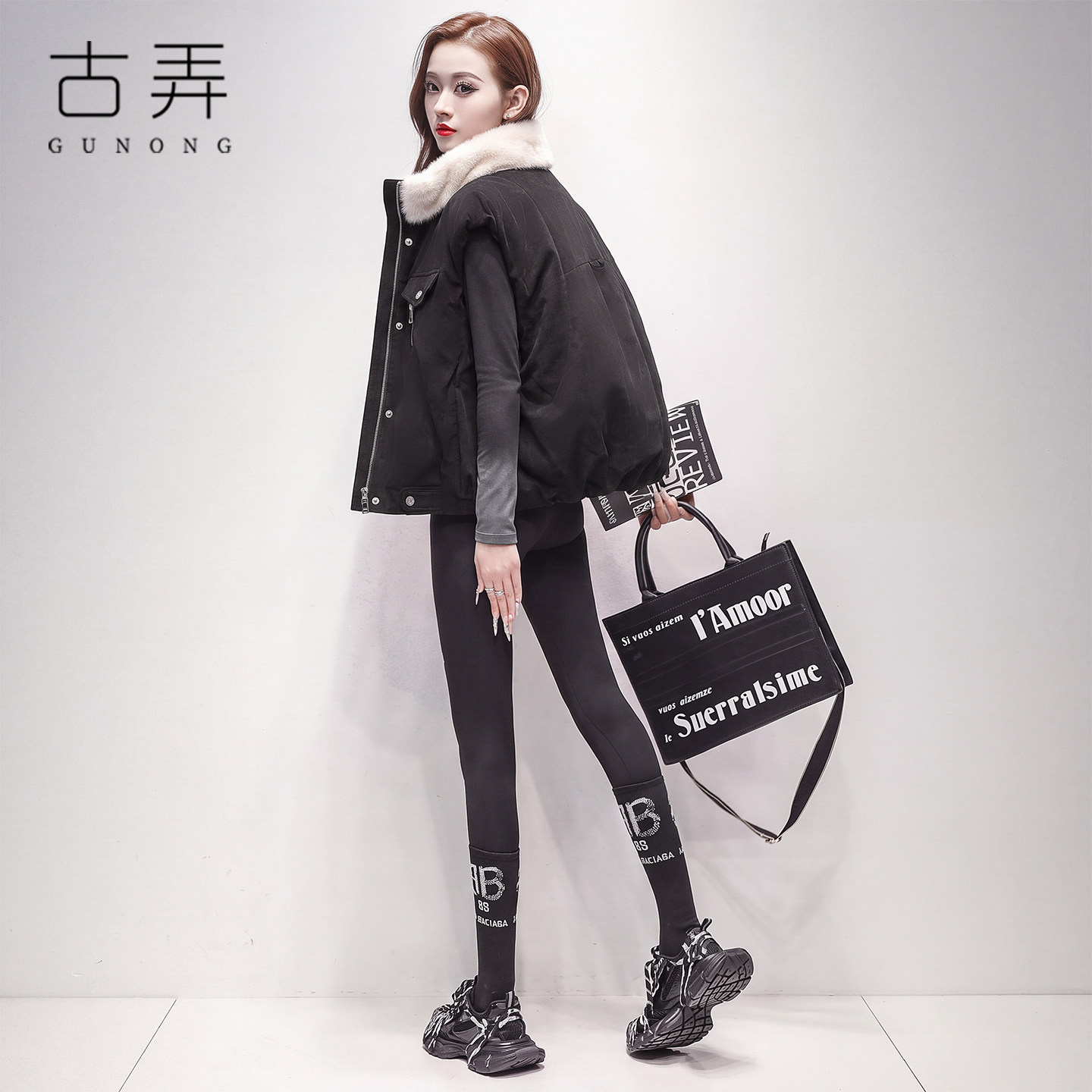 高级感毛领白鹅绒马甲女2026冬季新款短款气质时尚百搭小个子外套