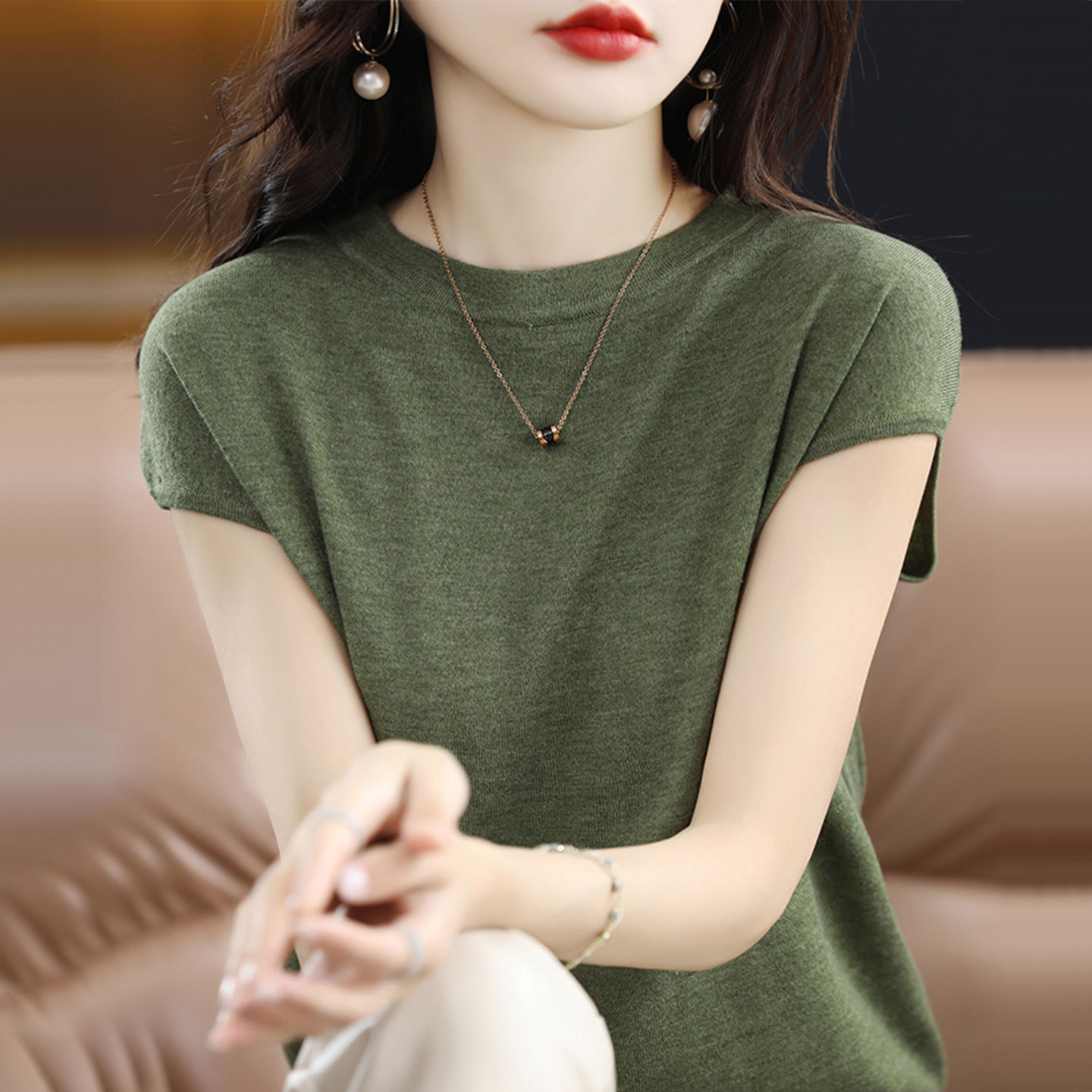 圆领莱赛尔天丝短袖T恤女