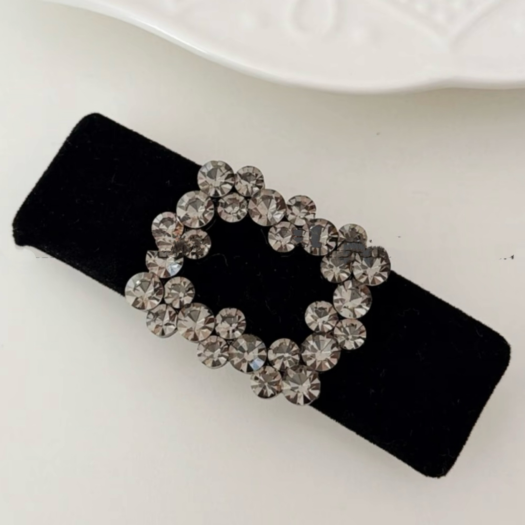 新款2025高级感气质优雅小香风弹簧夹8cm简约百搭方钻发夹发饰女