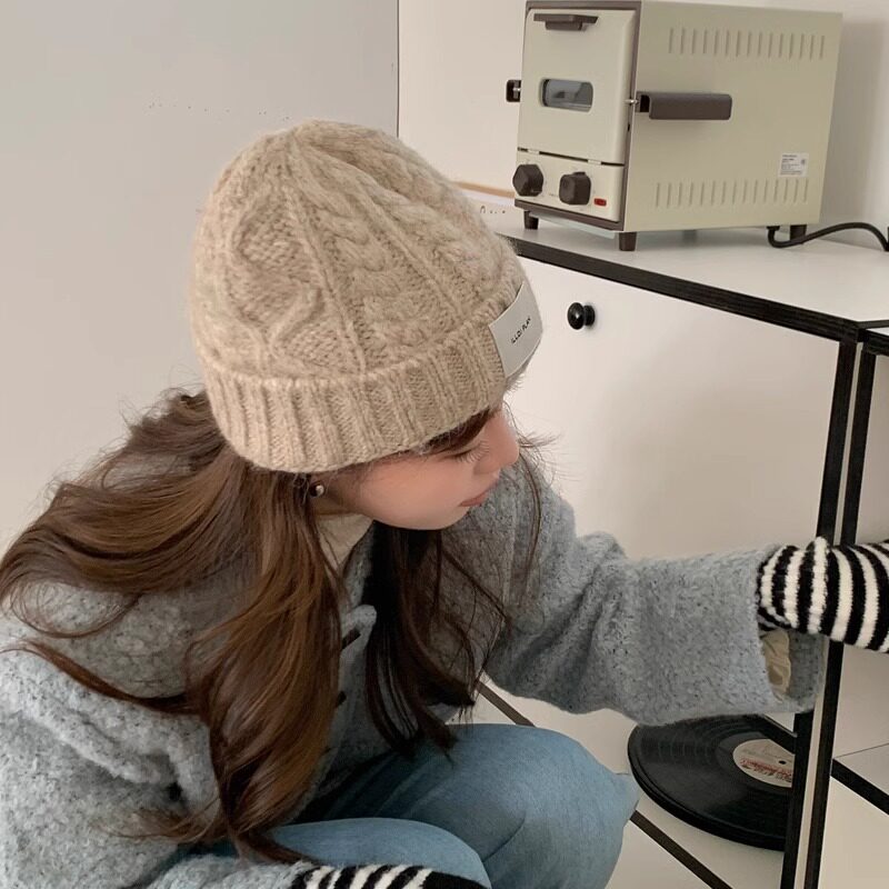 韩版新款毛绒麻花针织帽女冬款防寒保暖护耳加绒加厚时尚百搭帽子