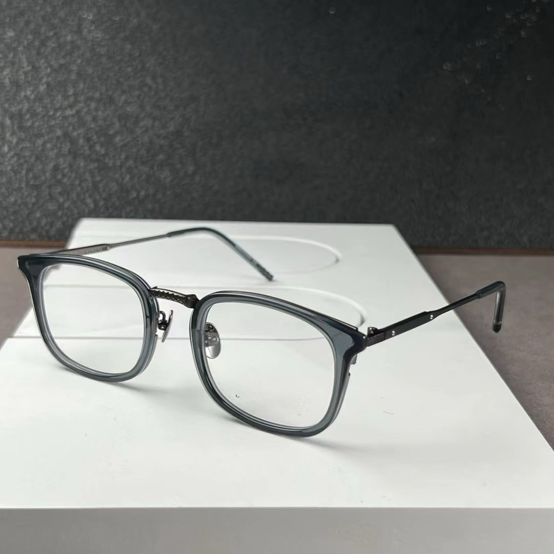 轻奢复古文艺男女纯钛方形男女款素颜进口板材近视配镜光学眼镜框