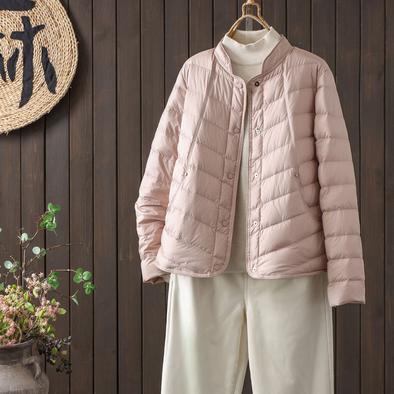 90白鸭绒休闲轻薄羽绒服短外套女