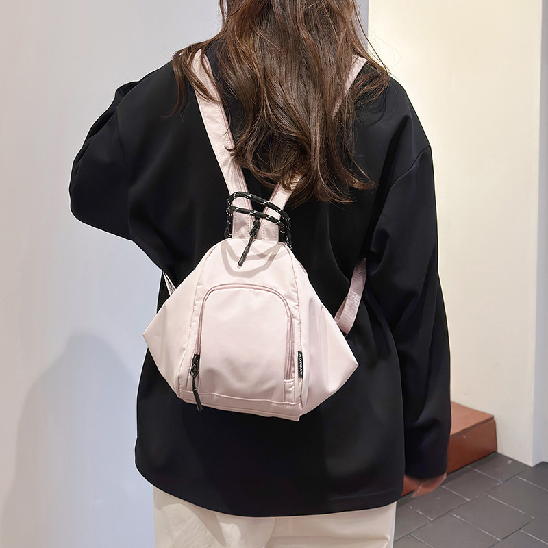 一包三用轻量化通勤背包女