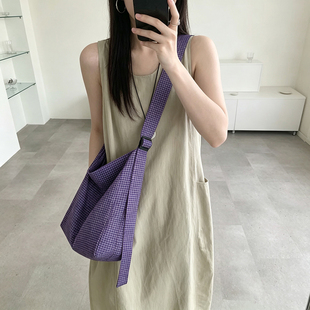 松弛感慵懒风格纹单肩包女百搭斜挎包紫色上课背包学生尼龙通勤包
