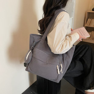 2026新款灯芯绒托特包女大容量百搭休闲通勤单肩布包条绒手提包