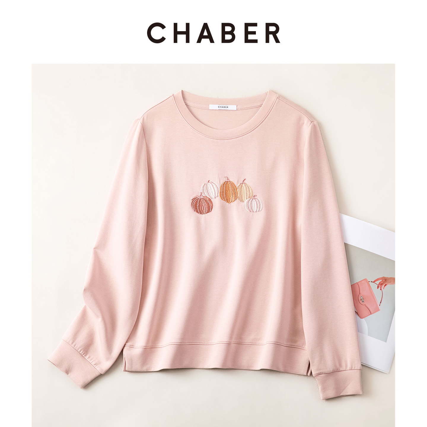 CHABER巧帛圆领绣花减龄卫衣