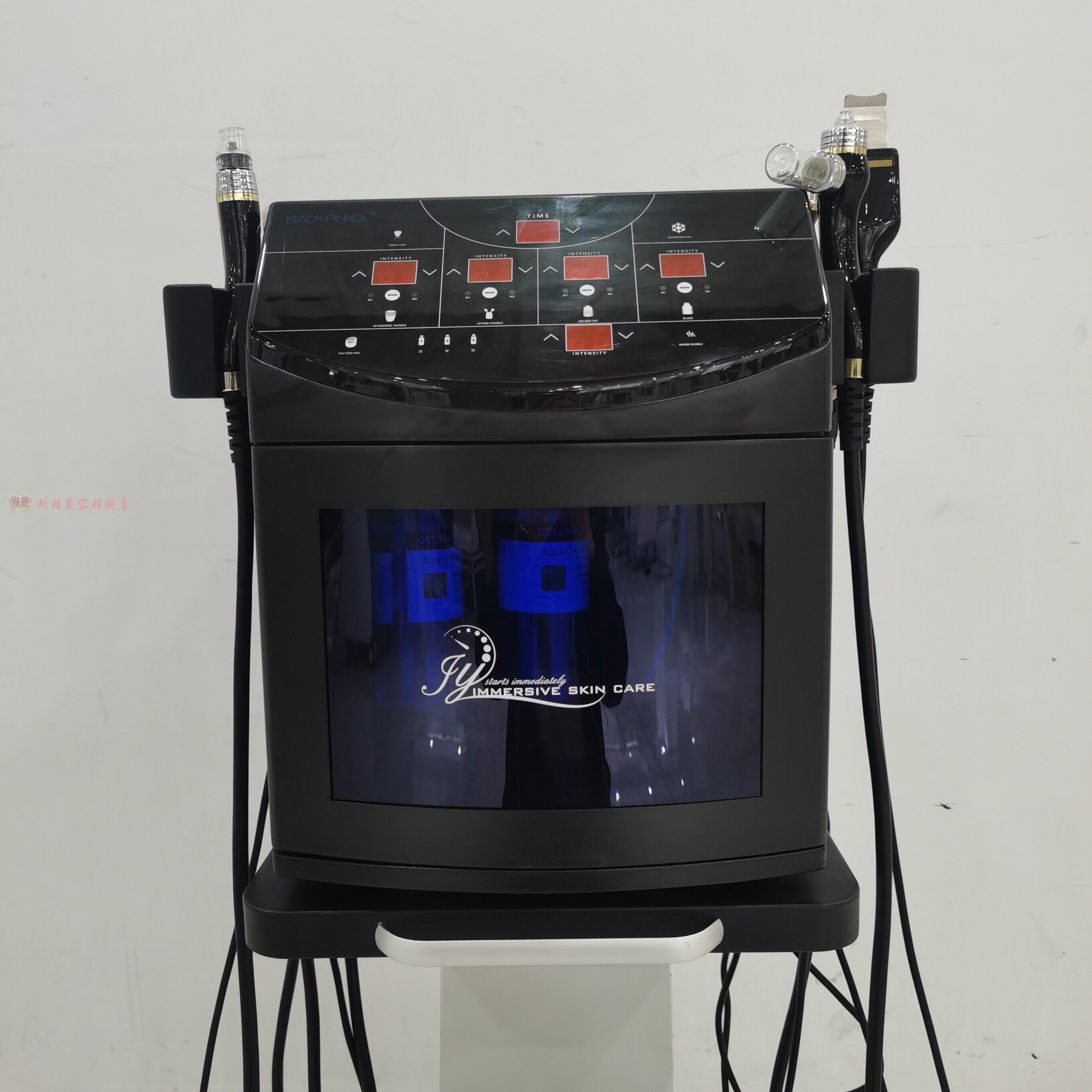 黑精灵皮肤综合管理小气泡吸黑头超声波导入黄金眼产品喷雾仪提拉