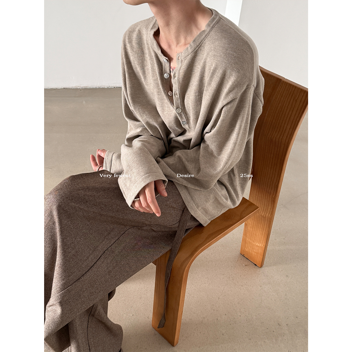 松弛感宽松亨利领套头长袖针织衫