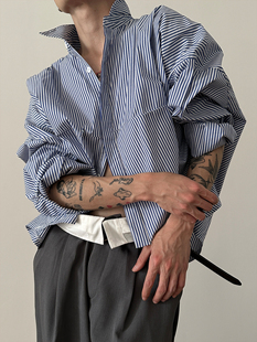 长袖 VERY 设计感休闲慵懒超廓形短款 春日蓝色条纹衬衫 衬衣 FEWEST