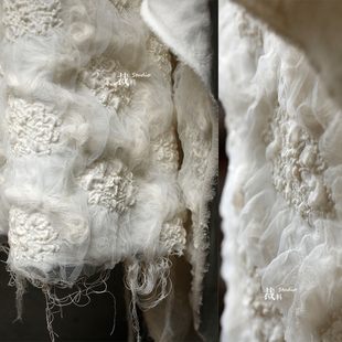 丝雾 烂花立体褶皱肌理弹力刺绣网面料再造双层外套服设计师布料
