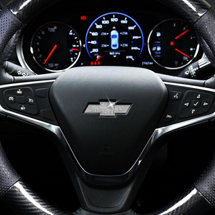 适用于雪佛兰车标镶钻科鲁兹迈锐宝XL科沃兹创酷内饰方向盘水钻贴