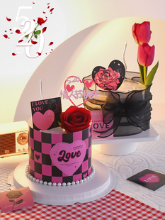 520情人节蛋糕玫红黑格子围边装饰爱心卡片亚克力插牌玫瑰花插件