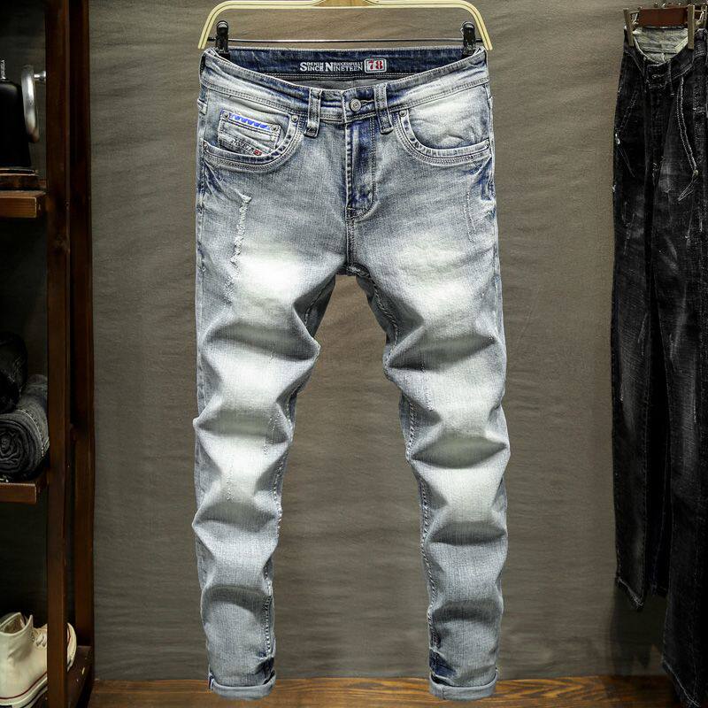 2025春夏新款浅色破洞牛仔裤男士修身韩版潮流复古潮牌小直筒裤子