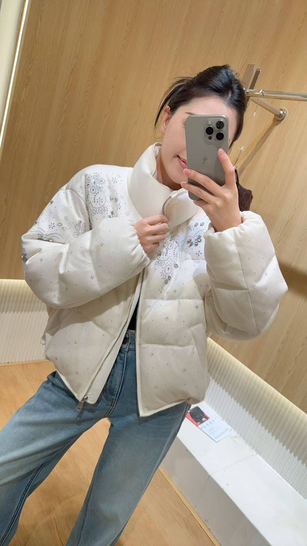2026冬季新款重工钉珠羽绒服外套