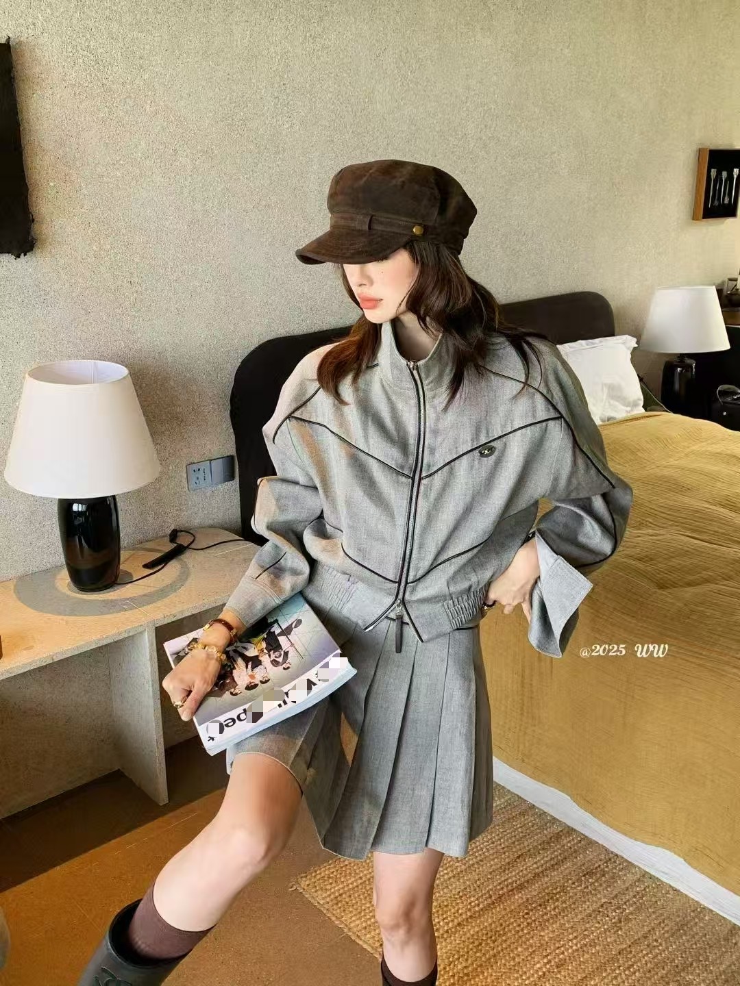 2025秋季宽松夹克衫百褶半身裙女