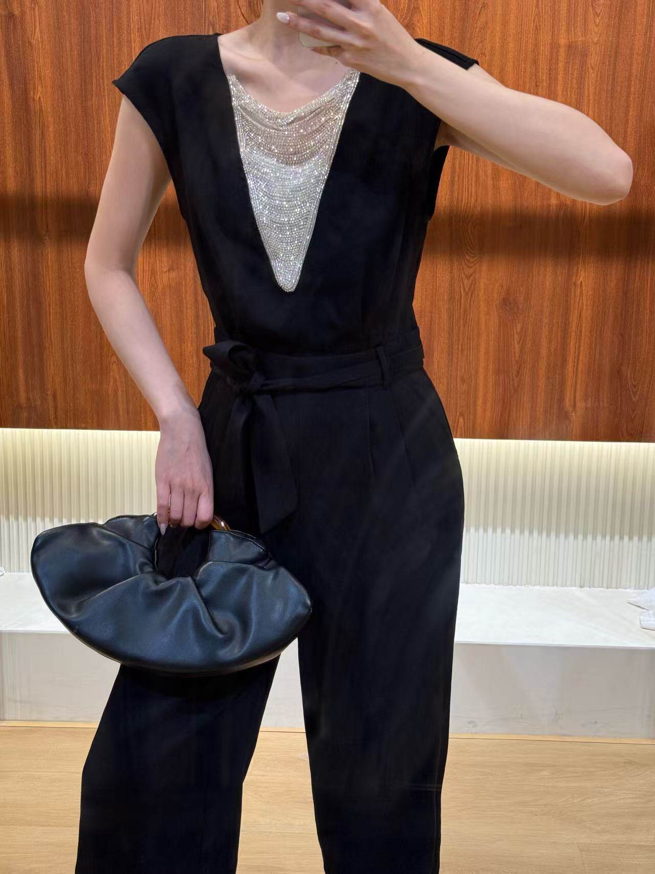 欧洲站2026夏季新款DT.Dong高级感钉钻V领无袖连体裤气质阔腿裤女