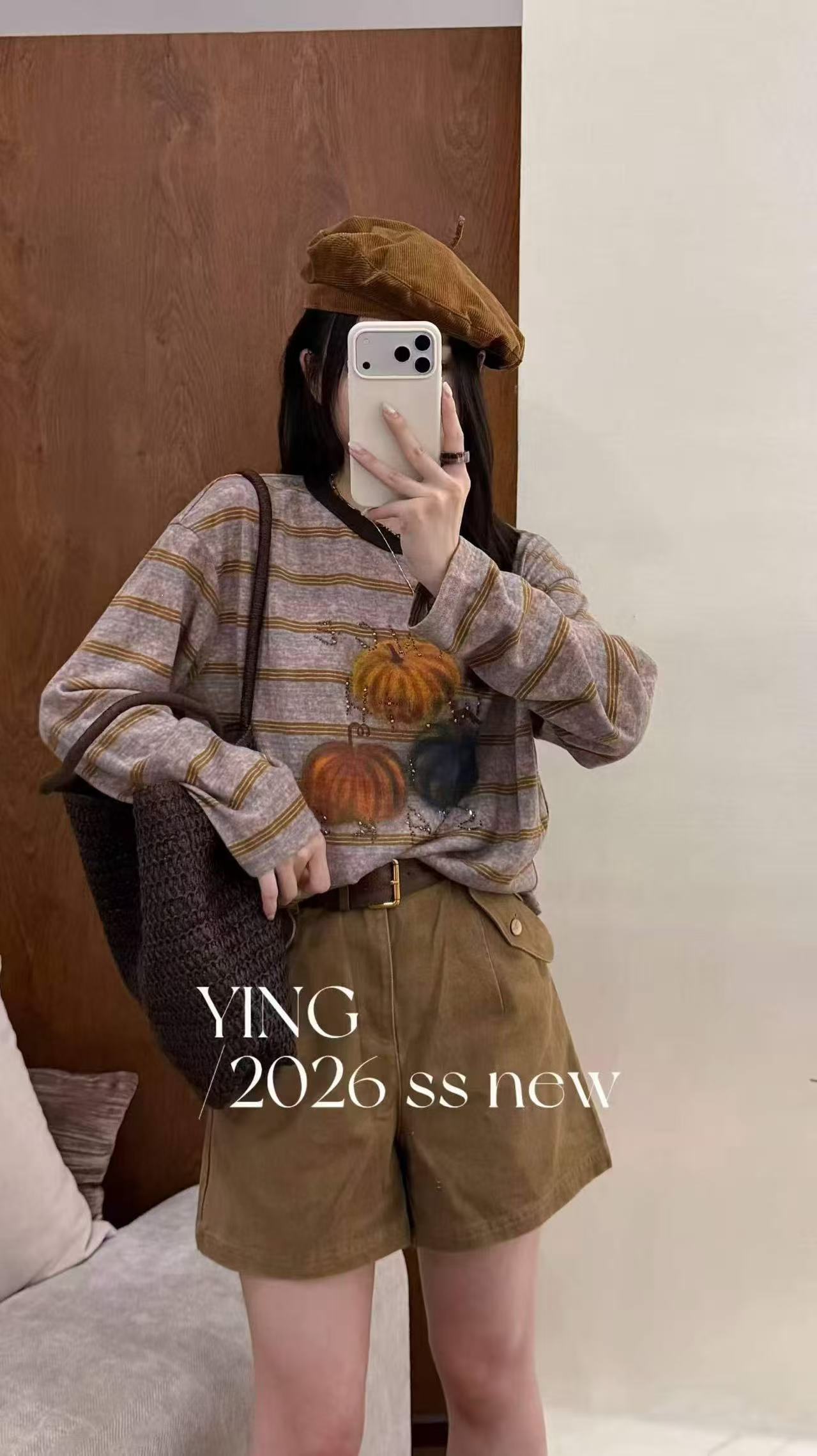 2026秋季减龄条纹印花长袖T恤女