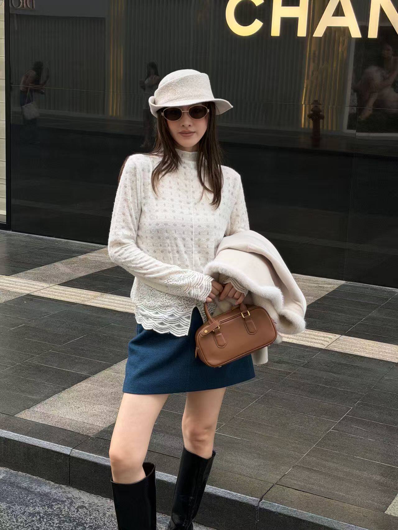 2026秋冬新款半高领蕾丝打底衫女