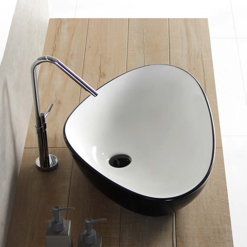 三角黑色陶瓷北欧风酒店台上盆