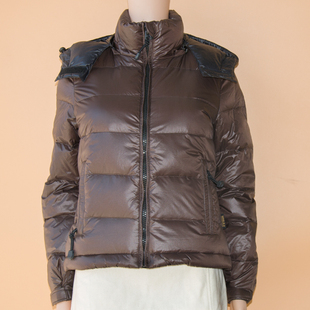 WHO.A.U冬季女款棕色连帽轻羽绒服短款外套上衣WHJD04801