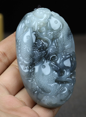 新疆和田玉鱼挂件手把件青花玉籽料连年有余鱼玉吊坠玉石手把玩件