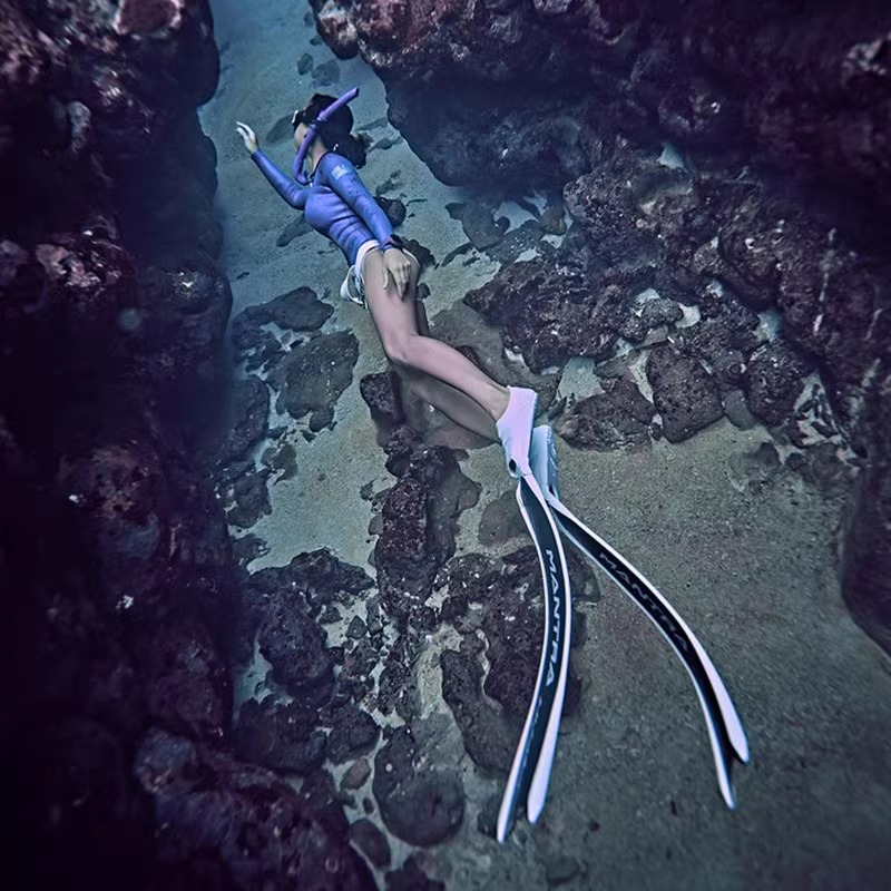 CETMA MANTRA FIN意大利自由潜脚蹼纯碳纤维CWT竞赛版套脚式蛙鞋