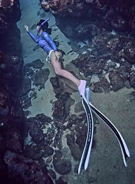 CETMA MANTRA FIN意大利自由潜脚蹼纯碳纤维CWT竞赛版套脚式蛙鞋