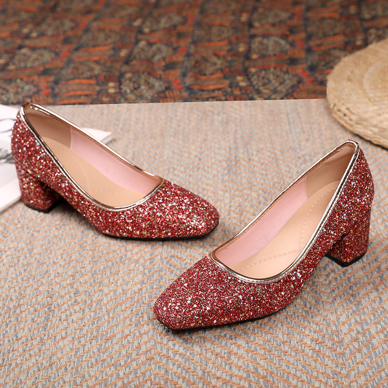 婚鞋红色婚礼妈妈鞋香槟色高跟鞋方头婚宴喜婆婆粗跟单鞋女秋新款